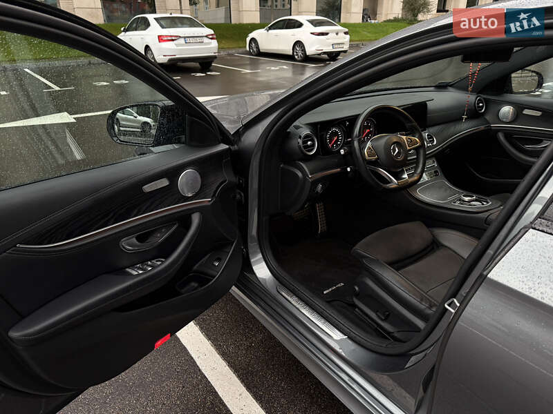 Седан Mercedes-Benz E-Class 2018 в Киеве фото 28 Седан Mercedes-Benz E-Class 2018 в Киеве