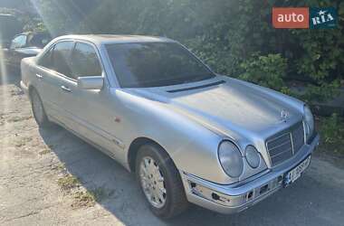Седан Mercedes-Benz E-Class 1998 в 