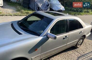 Седан Mercedes-Benz E-Class 1998 в 