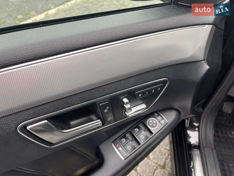 Седан Mercedes-Benz E-Class 2015 в Золочеве фото 46 Седан Mercedes-Benz E-Class 2015 в Золочеве
