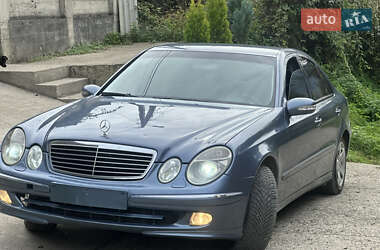 Седан Mercedes-Benz E-Class 2003 в 