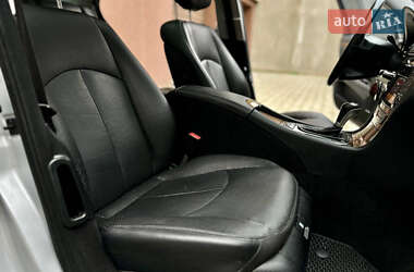 Седан Mercedes-Benz E-Class 2008 в 
