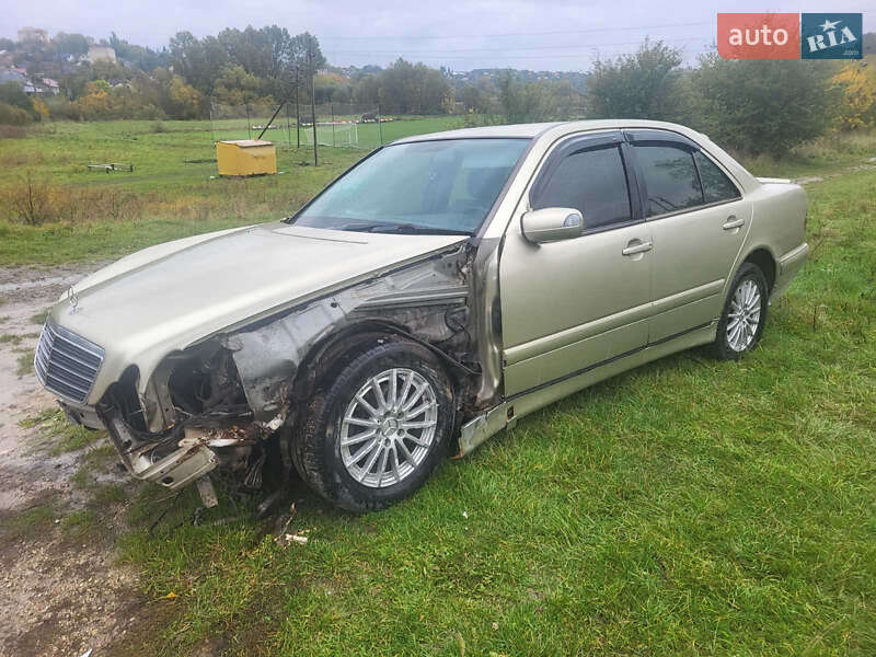 Седан Mercedes-Benz E-Class 1998 в Тернополе