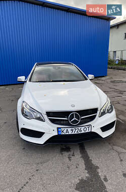 Купе Mercedes-Benz E-Class 2015 в 