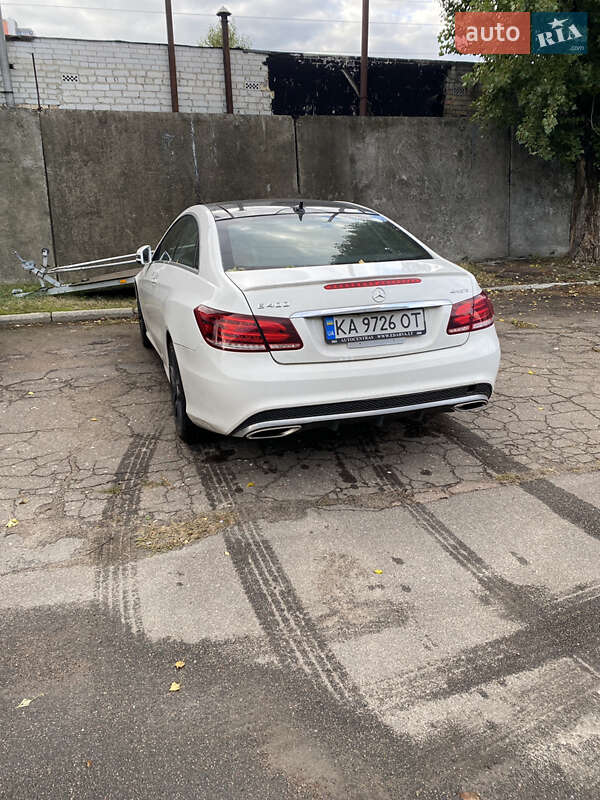 Купе Mercedes-Benz E-Class 2015 в Києві фото 12 Купе Mercedes-Benz E-Class 2015 в Києві