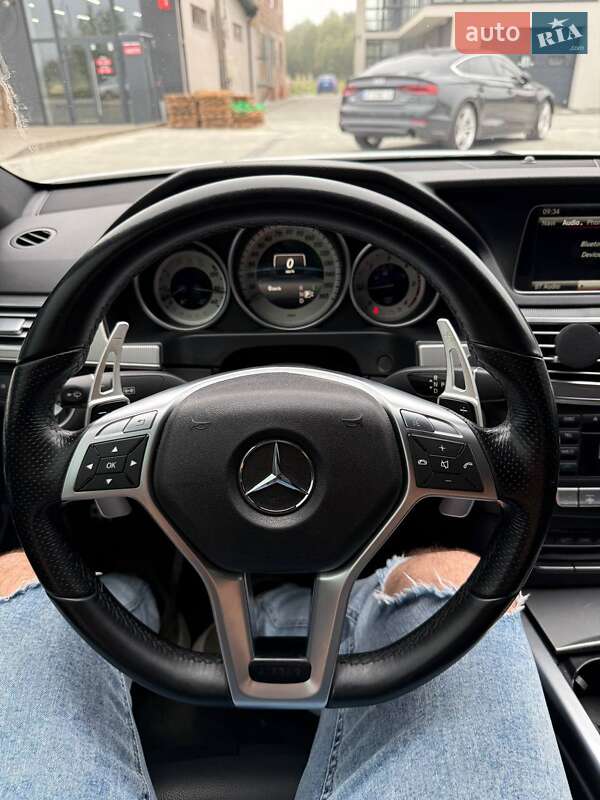 Седан Mercedes-Benz E-Class 2014 в Івано-Франківську