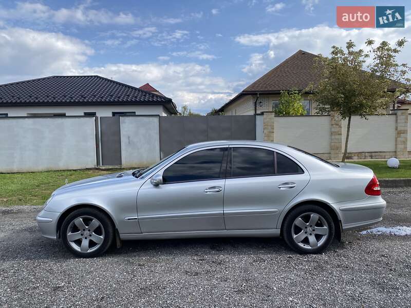 Седан Mercedes-Benz E-Class 2003 в Мукачево фото 6 Седан Mercedes-Benz E-Class 2003 в Мукачево