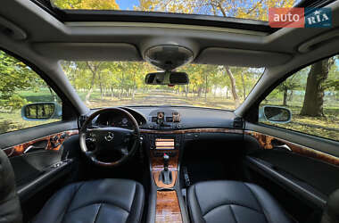 Седан Mercedes-Benz E-Class 2008 в 