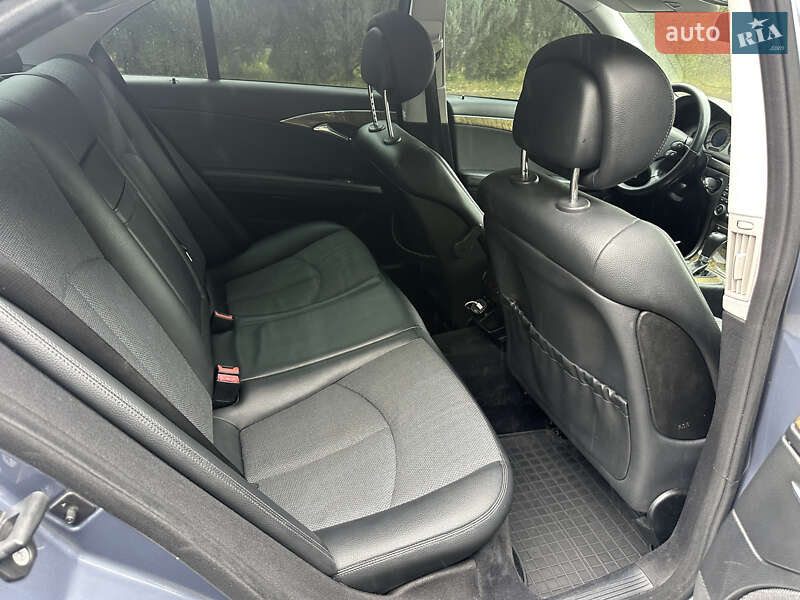 Седан Mercedes-Benz E-Class 2006 в Самборе