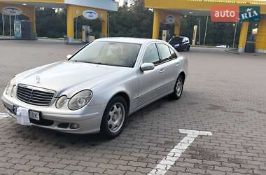 Седан Mercedes-Benz E-Class 2005 в 