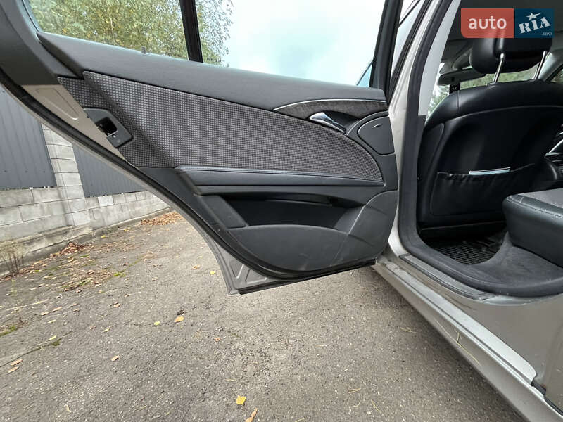 Универсал Mercedes-Benz E-Class 2003 в Костополе