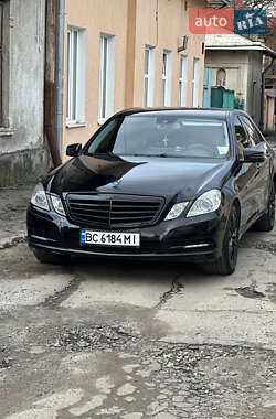 Седан Mercedes-Benz E-Class 2011 в 
