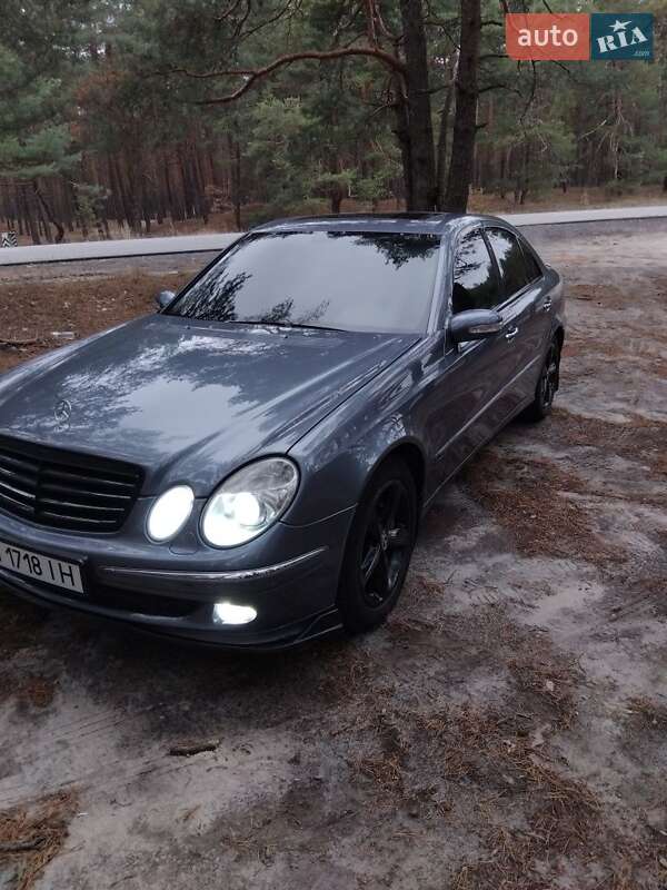 Седан Mercedes-Benz E-Class 2004 в Миргороде фото 4 Седан Mercedes-Benz E-Class 2004 в Миргороде
