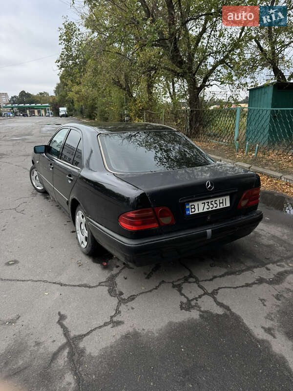 Седан Mercedes-Benz E-Class 1997 в Лубнах