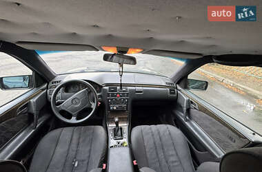 Седан Mercedes-Benz E-Class 1997 в 