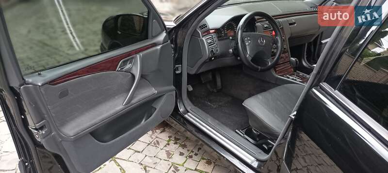 Универсал Mercedes-Benz E-Class 2003 в Черновцах фото 13 Универсал Mercedes-Benz E-Class 2003 в Черновцах