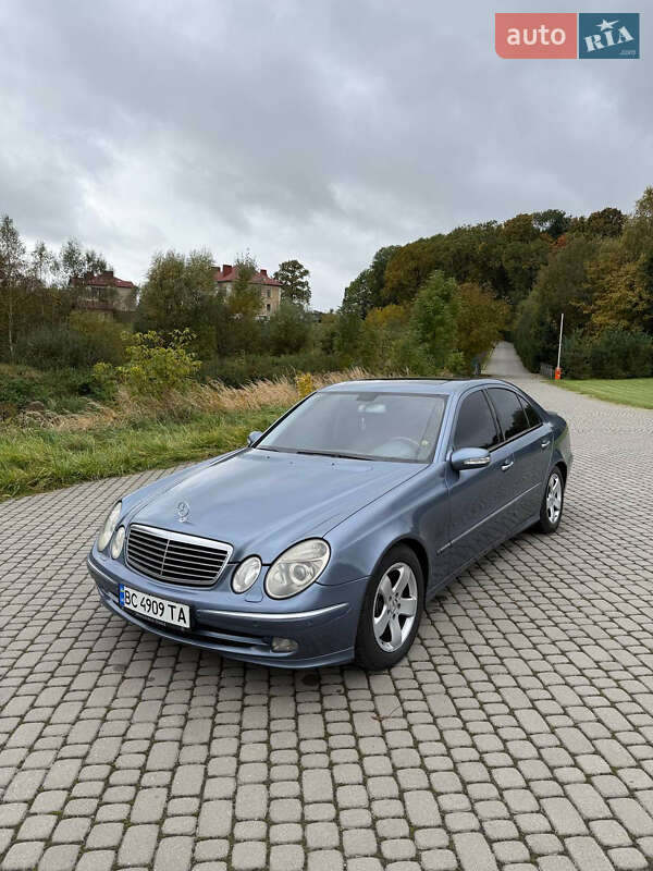 Mercedes-Benz E-Class 2004
