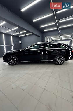 Універсал Mercedes-Benz E-Class 2019 в  фото 4 Універсал Mercedes-Benz E-Class 2019 в