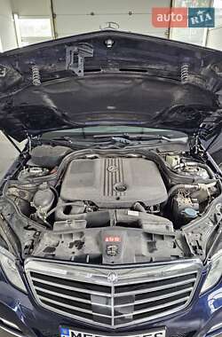 Универсал Mercedes-Benz E-Class 2012 в 