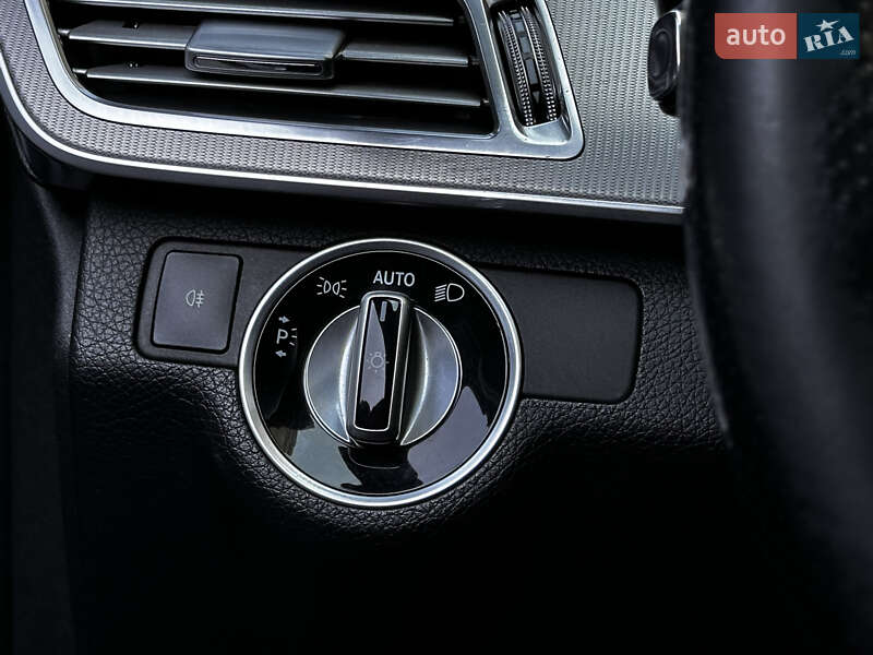 Седан Mercedes-Benz E-Class 2014 в Луцьку