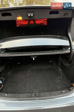 Седан Mercedes-Benz E-Class 2011 в 
