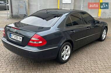 Седан Mercedes-Benz E-Class 2005 в 