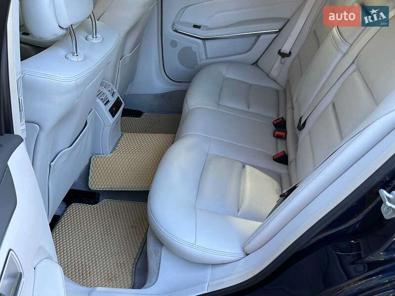 Седан Mercedes-Benz E-Class 2013 в Киеве фото 23 Седан Mercedes-Benz E-Class 2013 в Киеве