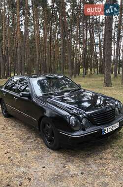 Седан Mercedes-Benz E-Class 2001 в Сумах
