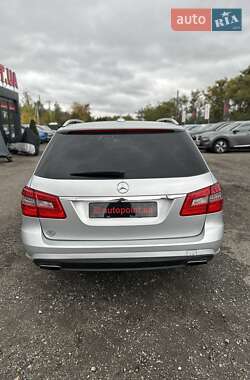 Універсал Mercedes-Benz E-Class 2012 в 