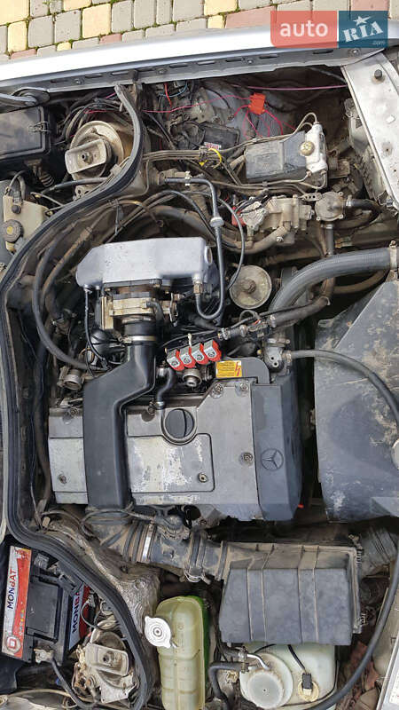 Седан Mercedes-Benz E-Class 1995 в Ананьеве фото 6 Седан Mercedes-Benz E-Class 1995 в Ананьеве