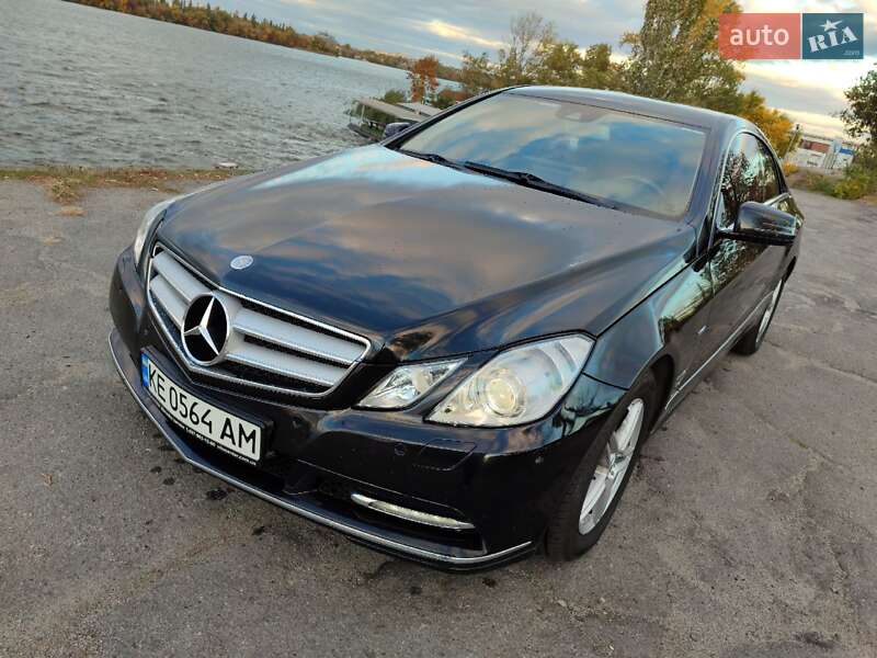 Купе Mercedes-Benz E-Class 2011 в Днепре фото 40 Купе Mercedes-Benz E-Class 2011 в Днепре