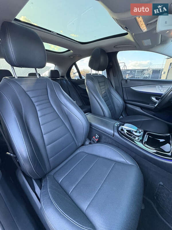 Седан Mercedes-Benz E-Class 2017 в Умани