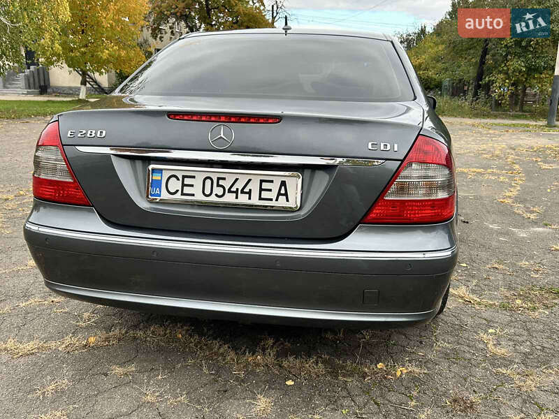 Седан Mercedes-Benz E-Class 2007 в Новодністровську