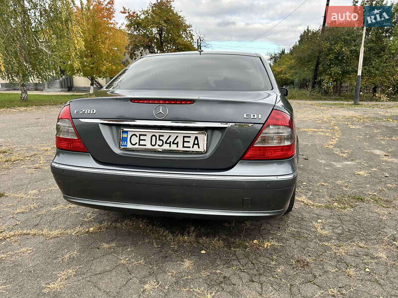 Седан Mercedes-Benz E-Class 2007 в Новодністровську