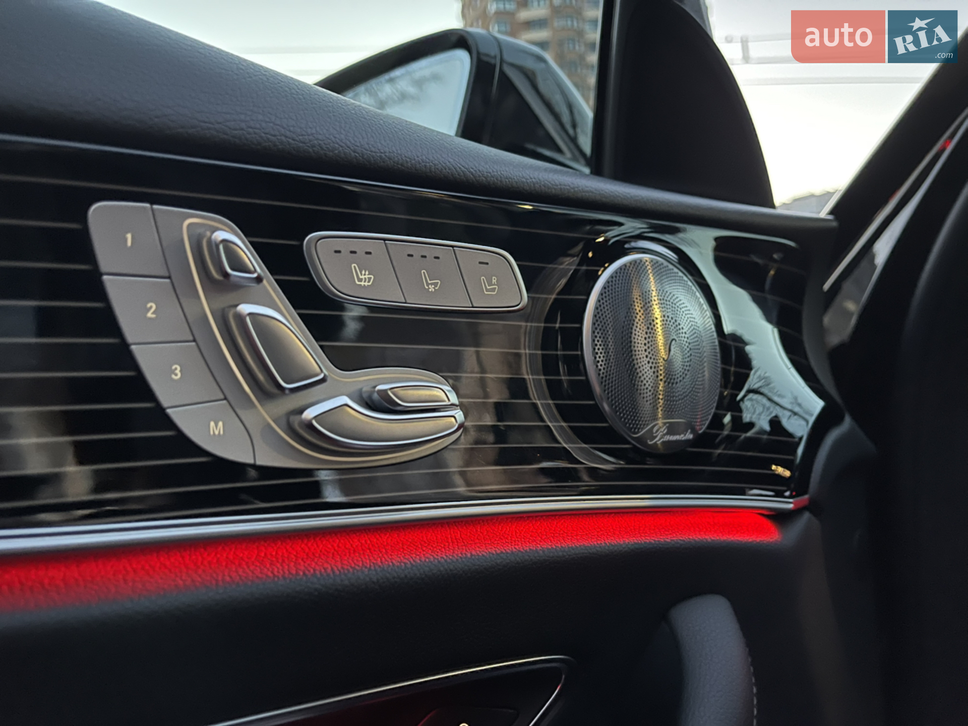 2016 Mercedes-Benz E-klasse - мініатюра 21