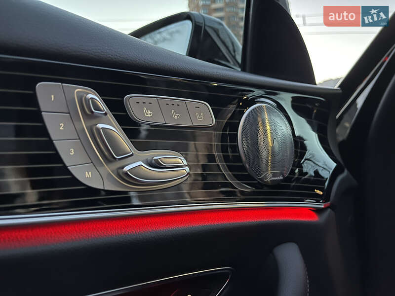 Седан Mercedes-Benz E-Class 2016 в Белой Церкви фото 21 Седан Mercedes-Benz E-Class 2016 в Белой Церкви