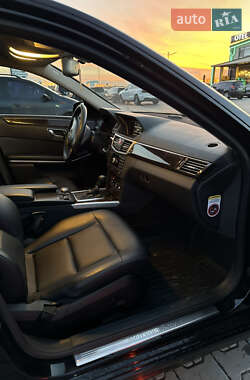 Седан Mercedes-Benz E-Class 2010 в 