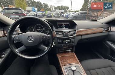 Универсал Mercedes-Benz E-Class 2013 в 