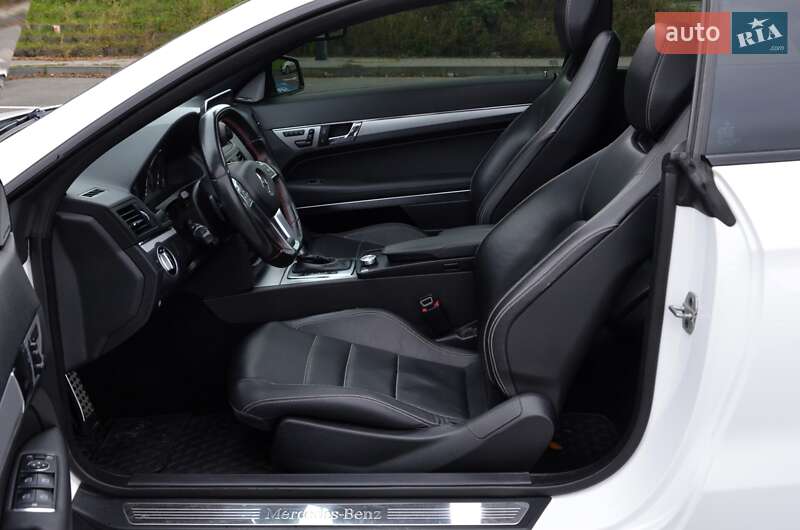 Купе Mercedes-Benz E-Class 2012 в Києві фото 31 Купе Mercedes-Benz E-Class 2012 в Києві