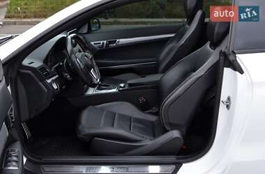 Купе Mercedes-Benz E-Class 2012 в 