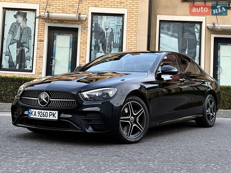 Седан Mercedes-Benz E-Class 2021 в Киеве