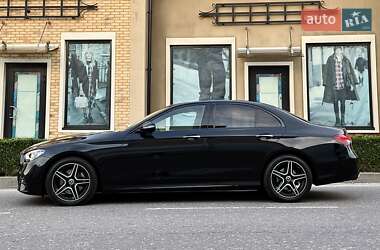 Седан Mercedes-Benz E-Class 2021 в 