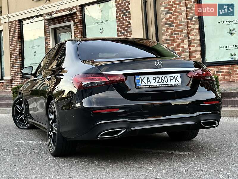 Седан Mercedes-Benz E-Class 2021 в Киеве