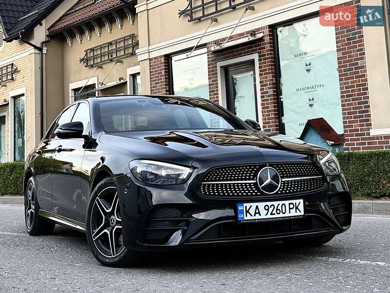 Седан Mercedes-Benz E-Class 2021 в Киеве