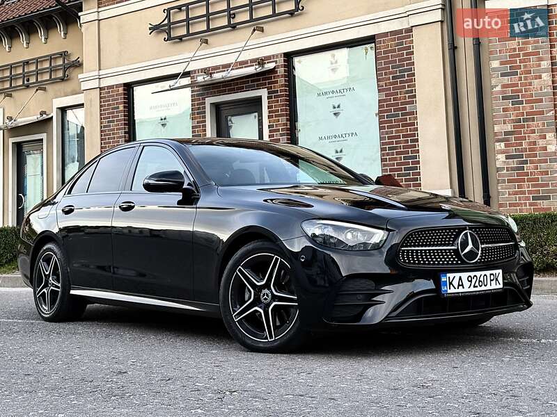 Седан Mercedes-Benz E-Class 2021 в Киеве