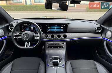 Седан Mercedes-Benz E-Class 2021 в 