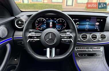 Седан Mercedes-Benz E-Class 2021 в 