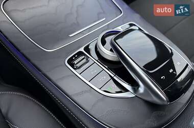Седан Mercedes-Benz E-Class 2021 в 