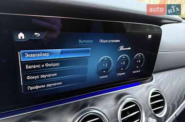 Седан Mercedes-Benz E-Class 2021 в 