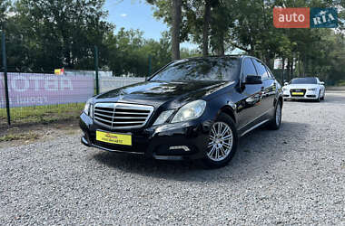 Седан Mercedes-Benz E-Class 2010 в Умани
